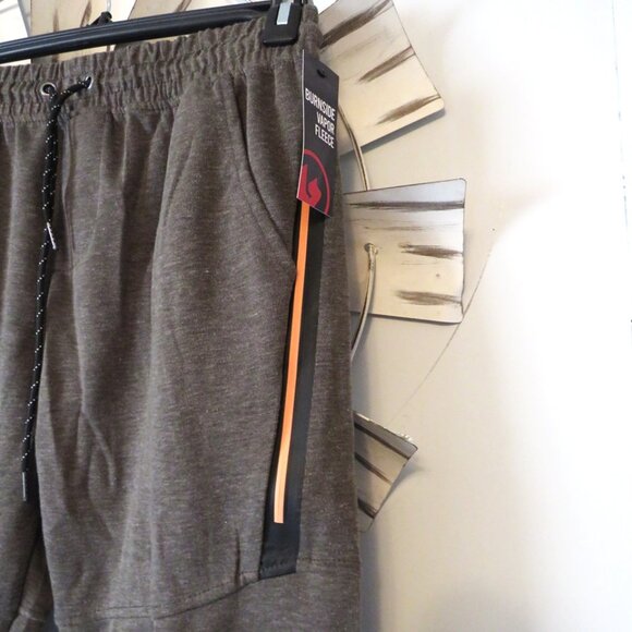 🎄NWT Burnside Vapor Fleece Joggers w/Burnside Flex-ology Size Medium - Picture 6 of 9